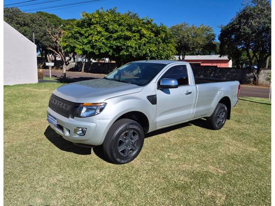FORD RANGER 2.5 XLS 4X2 CD 16V FLEX 4P MANUAL FORD RANGER 2.5 XLS 4X2 CD 16V FLEX 4P MANUAL